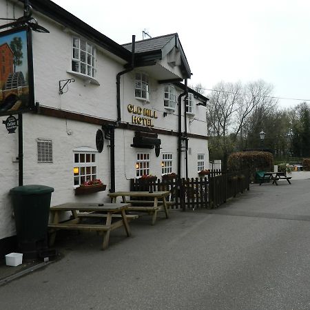 The Old Mill Hotel Alsager Esterno foto