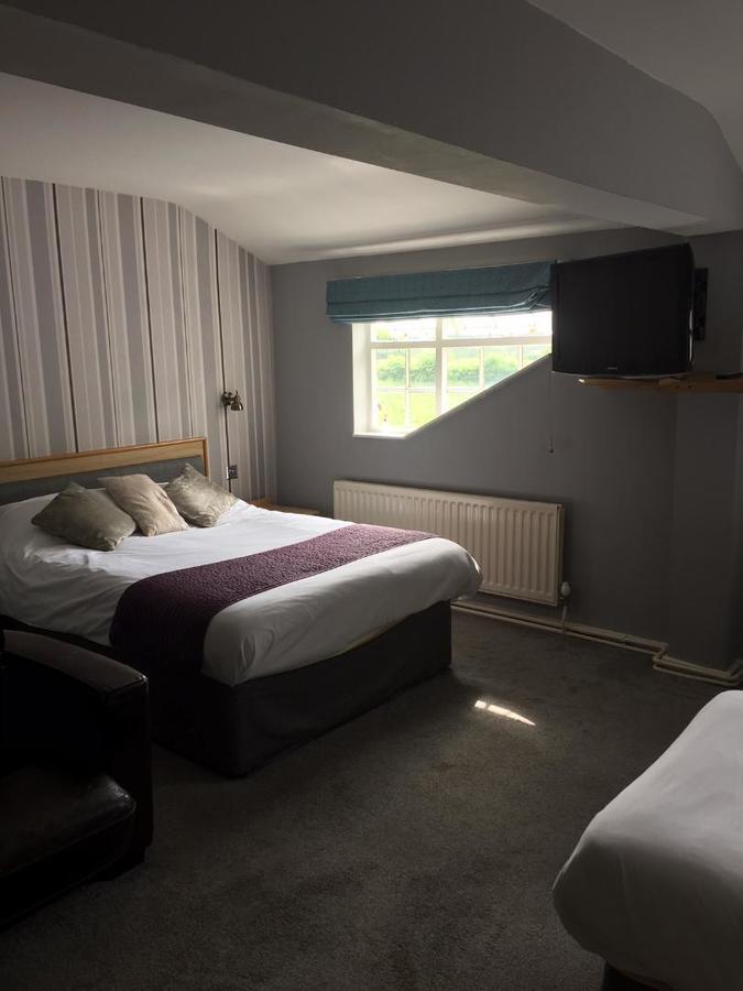 The Old Mill Hotel Alsager Esterno foto